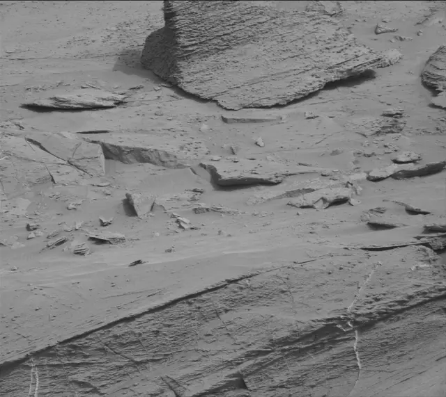 Sol 3372: Mast Camera (Mastcam)