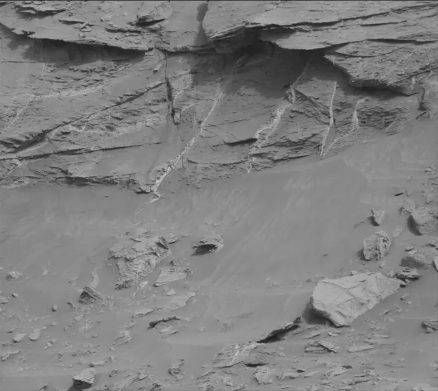 Sol 3372: Mast Camera (Mastcam)