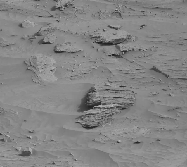 Sol 3372: Mast Camera (Mastcam)