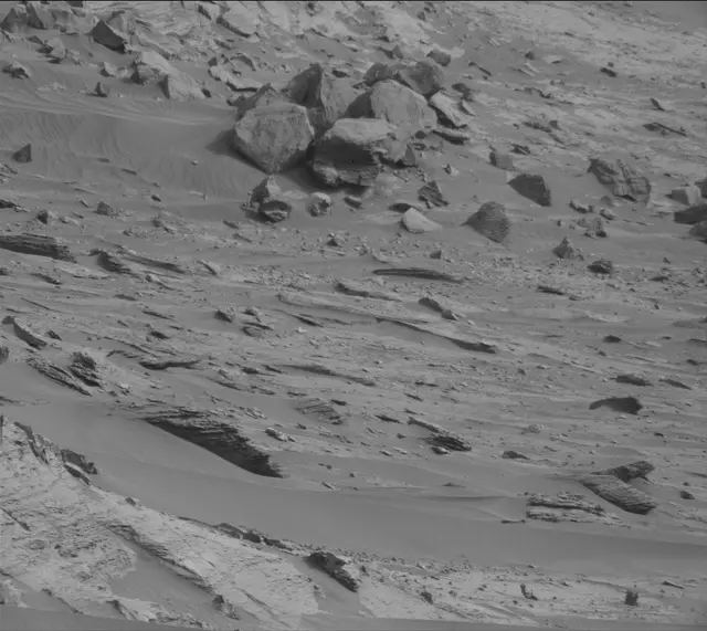 Sol 3372: Mast Camera (Mastcam)