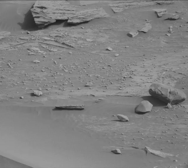 Sol 3372: Mast Camera (Mastcam)