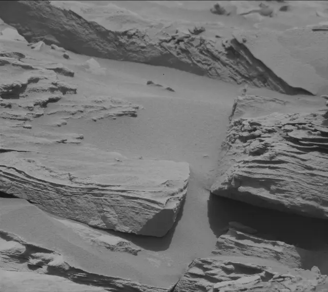 Sol 3374: Mast Camera (Mastcam)