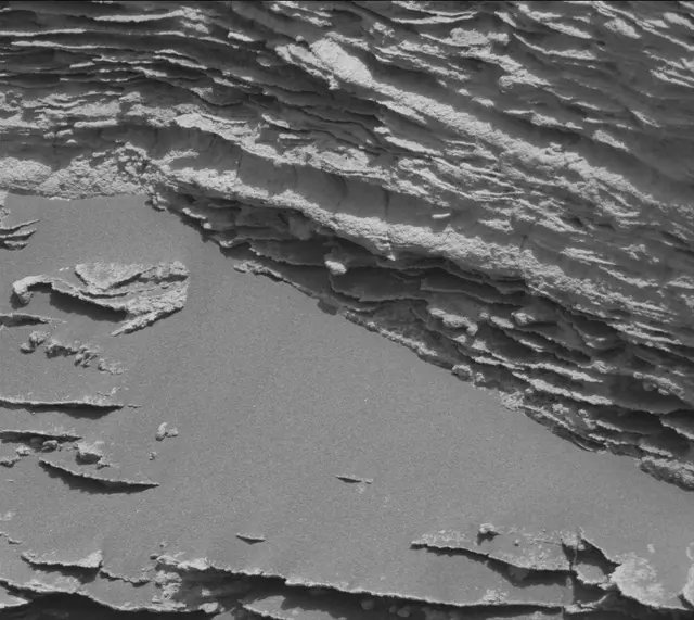 Sol 3374: Mast Camera (Mastcam)