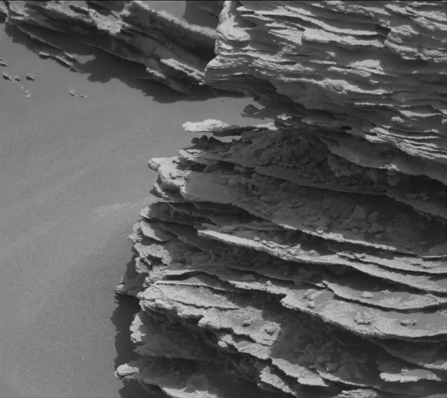 Sol 3374: Mast Camera (Mastcam)