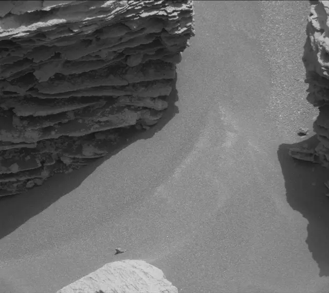 Sol 3374: Mast Camera (Mastcam)