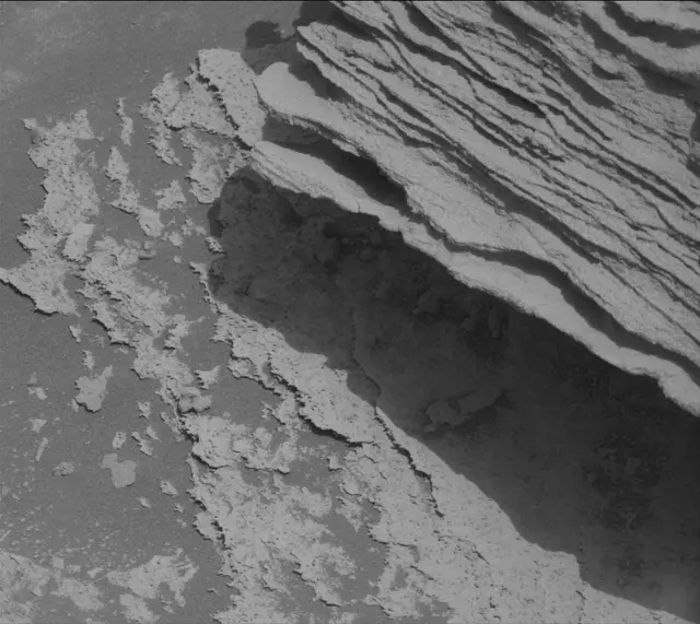 Sol 3374: Mast Camera (Mastcam)