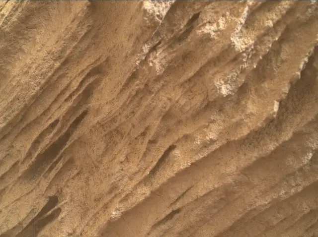 Sol 3374: Mars Hand Lens Imager (MAHLI)