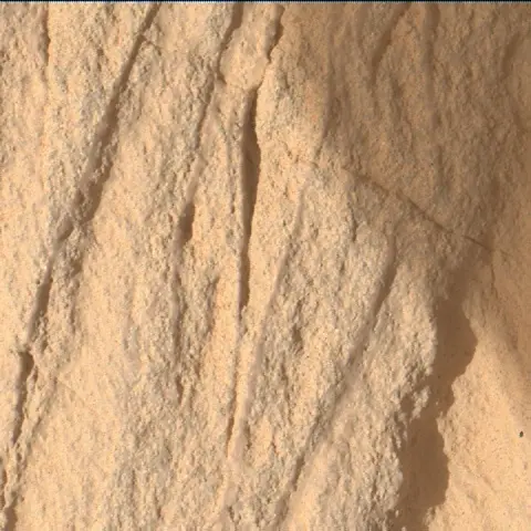 Sol 3376: Mars Hand Lens Imager (MAHLI)