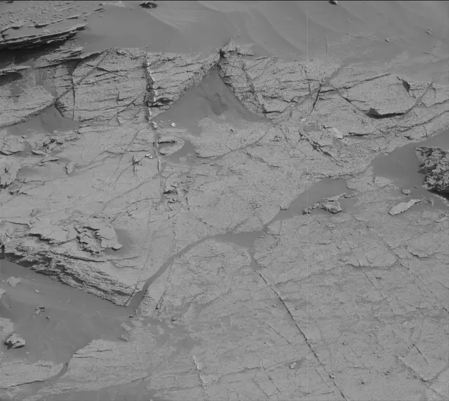 Sol 3378: Mast Camera (Mastcam)