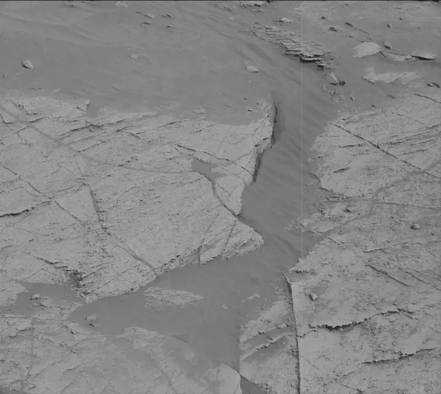 Sol 3378: Mast Camera (Mastcam)
