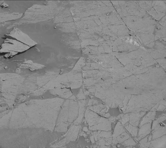 Sol 3378: Mast Camera (Mastcam)