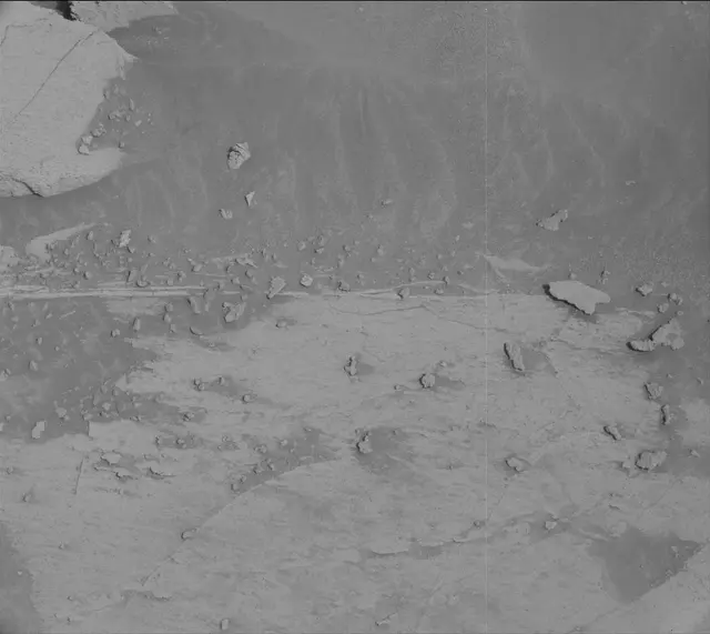 Sol 3378: Mast Camera (Mastcam)