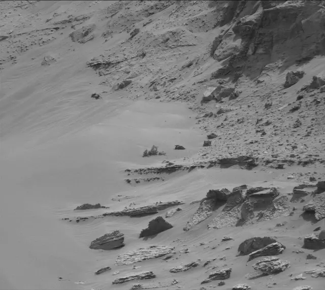 Sol 3378: Mast Camera (Mastcam)
