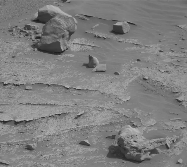 Sol 3378: Mast Camera (Mastcam)