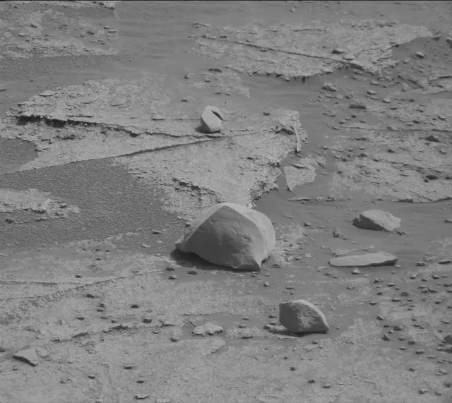 Sol 3378: Mast Camera (Mastcam)