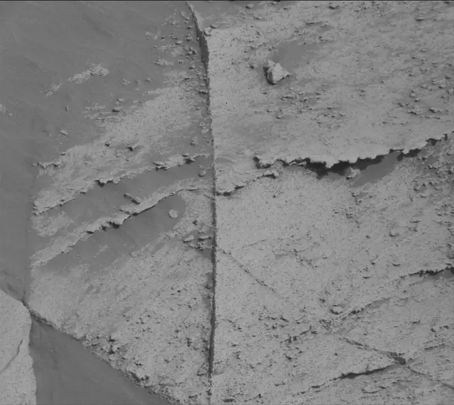 Sol 3378: Mast Camera (Mastcam)