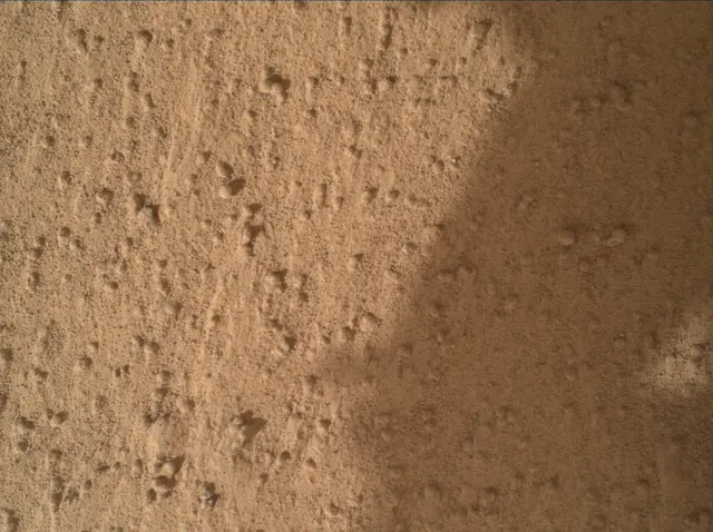 Sol 3378: Mars Hand Lens Imager (MAHLI)