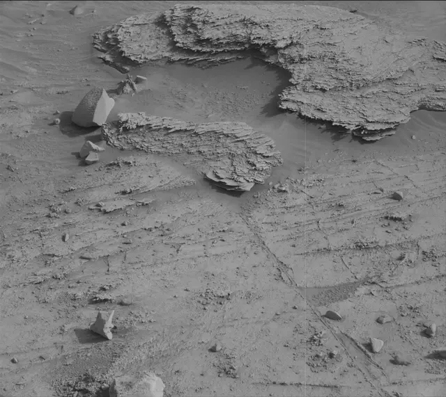 Sol 3379: Mast Camera (Mastcam)