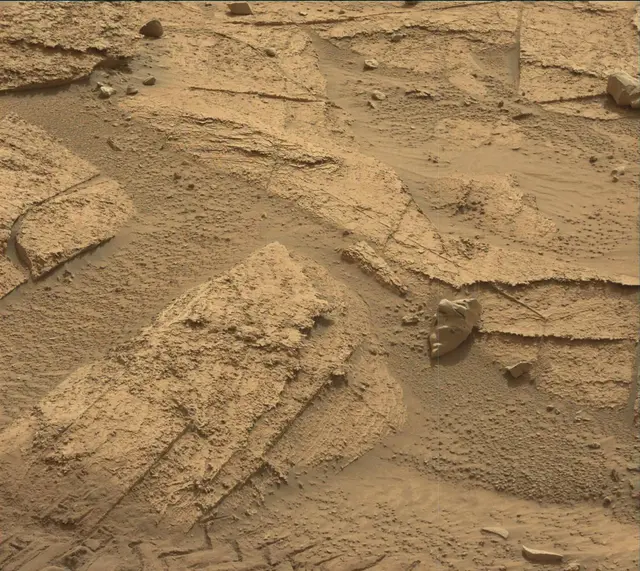 Sol 3379: Mast Camera (Mastcam)
