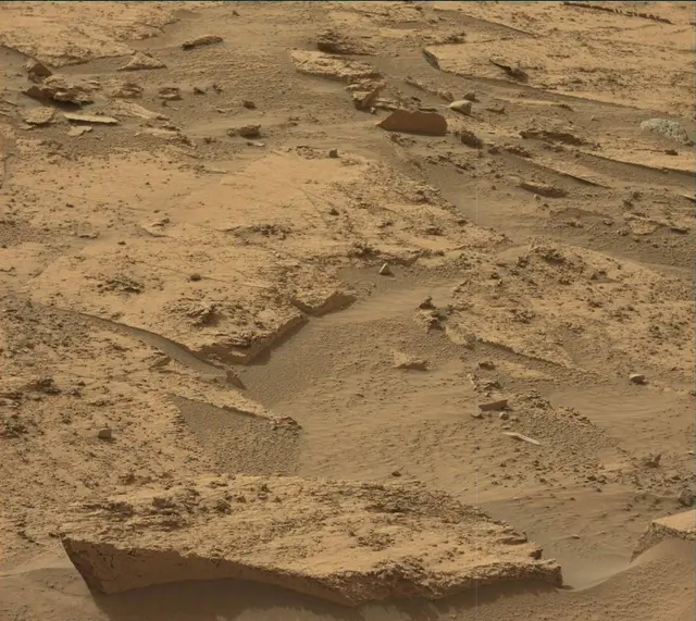 Sol 3379: Mast Camera (Mastcam)