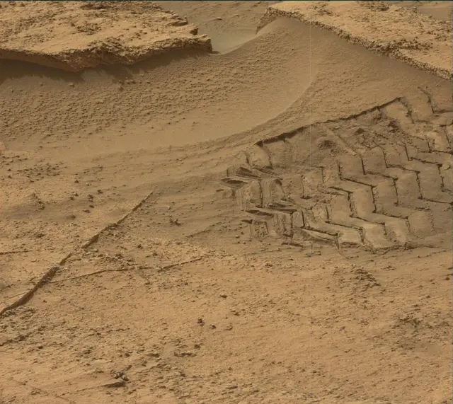 Sol 3379: Mast Camera (Mastcam)