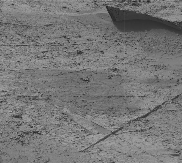 Sol 3379: Mast Camera (Mastcam)