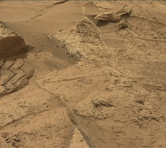 Sol 3379: Mast Camera (Mastcam)
