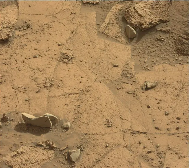 Sol 3379: Mast Camera (Mastcam)