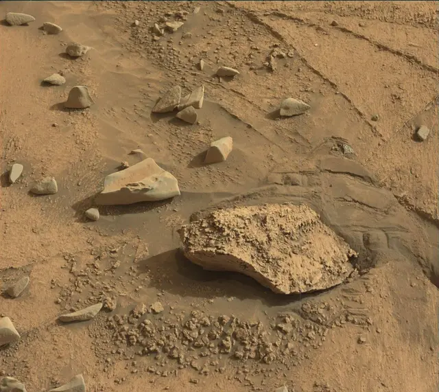 Sol 3379: Mast Camera (Mastcam)
