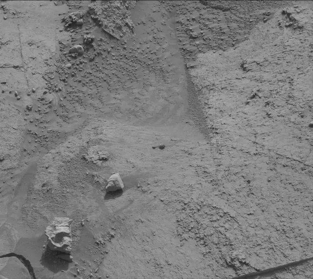Sol 3379: Mast Camera (Mastcam)