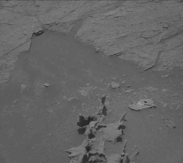 Sol 3379: Mast Camera (Mastcam)