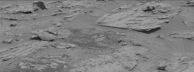 Sol 3381: Mast Camera (Mastcam)