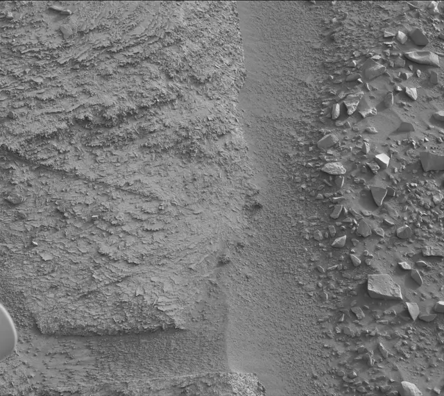 Sol 3381: Mast Camera (Mastcam)