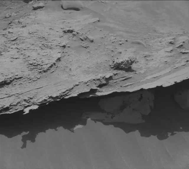 Sol 3381: Mast Camera (Mastcam)