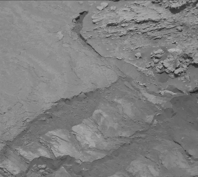 Sol 3381: Mast Camera (Mastcam)