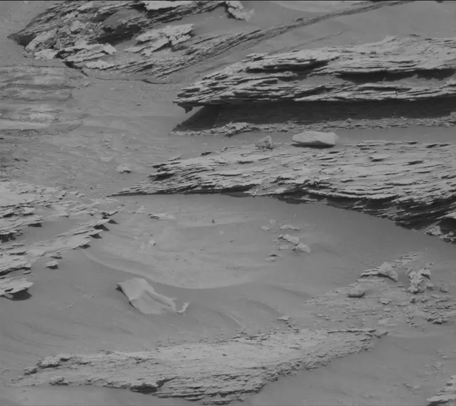 Sol 3381: Mast Camera (Mastcam)