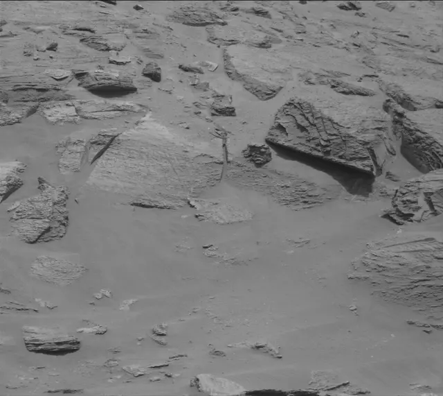 Sol 3381: Mast Camera (Mastcam)
