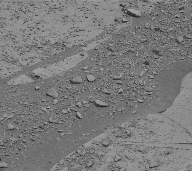 Sol 3383: Mast Camera (Mastcam)