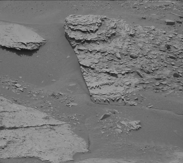 Sol 3383: Mast Camera (Mastcam)