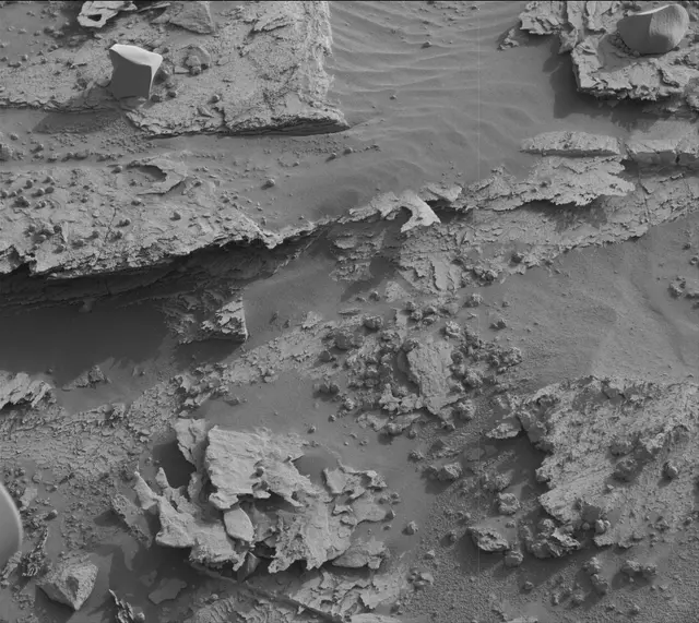 Sol 3383: Mast Camera (Mastcam)