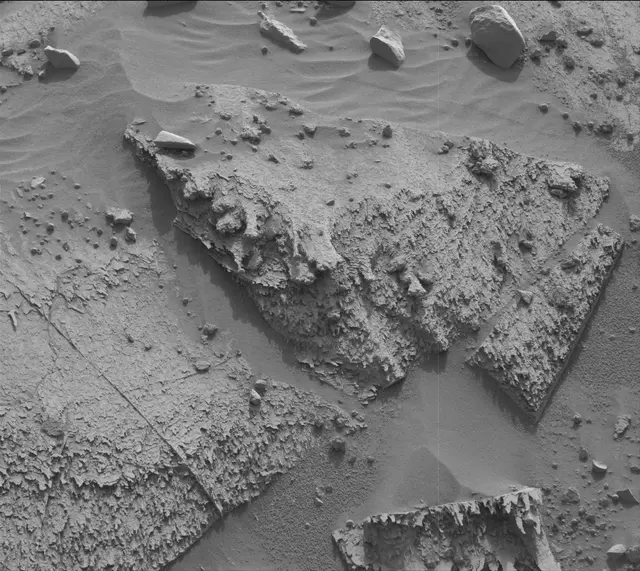 Sol 3383: Mast Camera (Mastcam)
