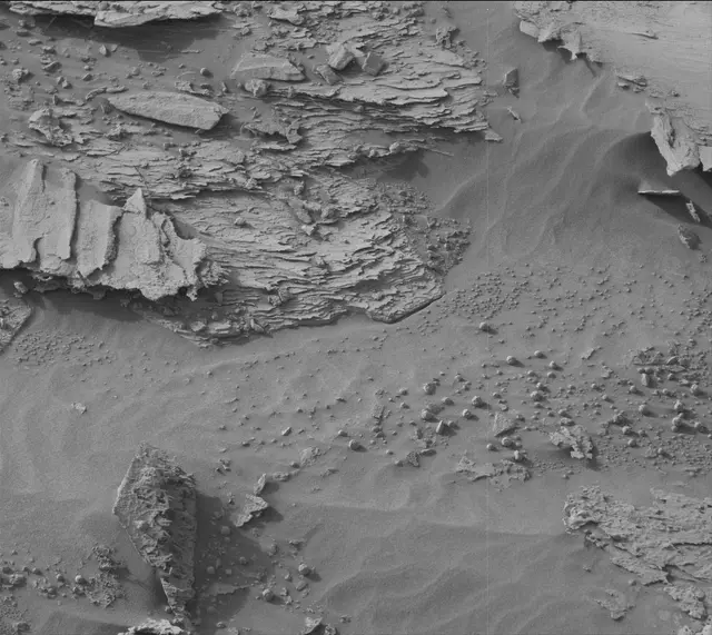 Sol 3383: Mast Camera (Mastcam)
