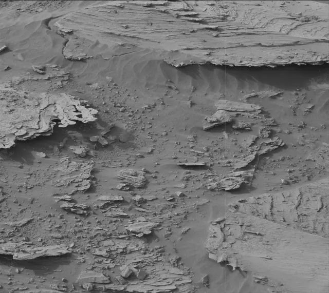 Sol 3383: Mast Camera (Mastcam)