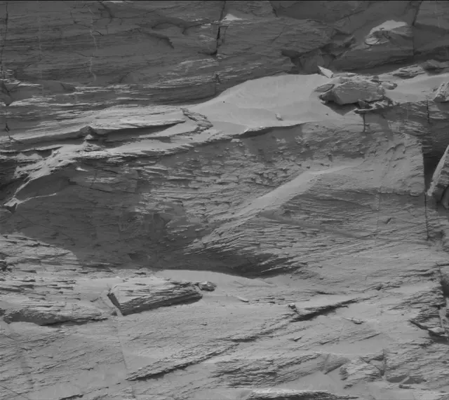 Sol 3383: Mast Camera (Mastcam)