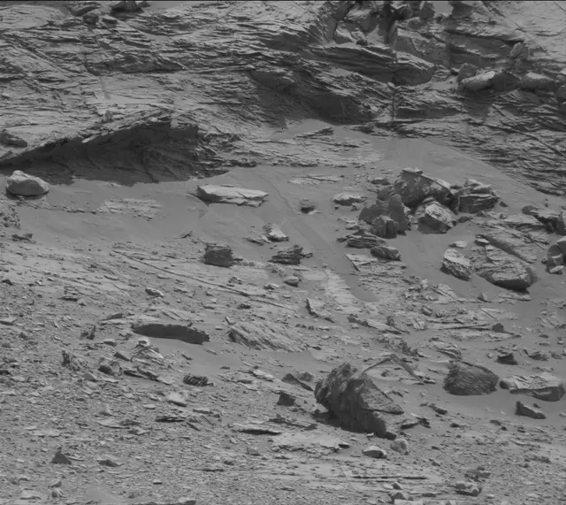 Sol 3383: Mast Camera (Mastcam)