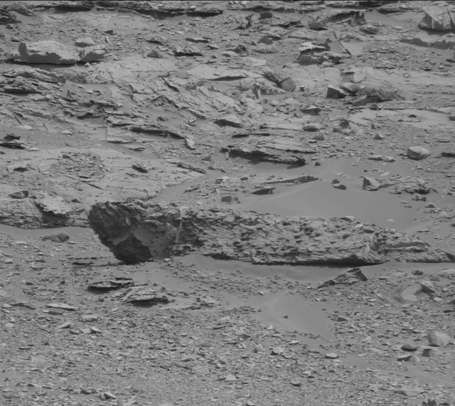 Sol 3383: Mast Camera (Mastcam)