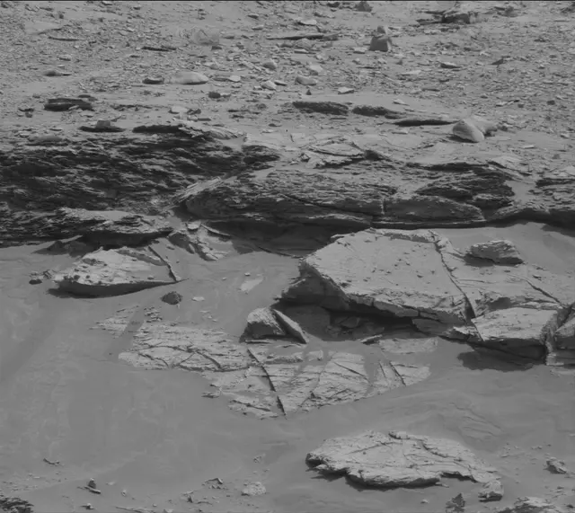 Sol 3383: Mast Camera (Mastcam)