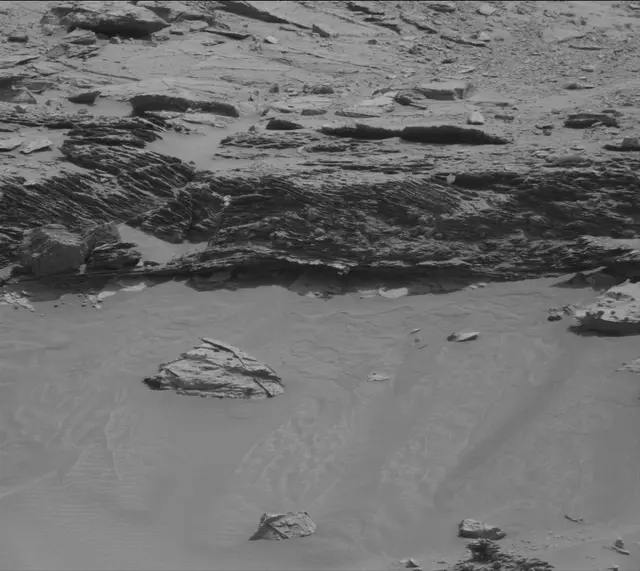 Sol 3383: Mast Camera (Mastcam)
