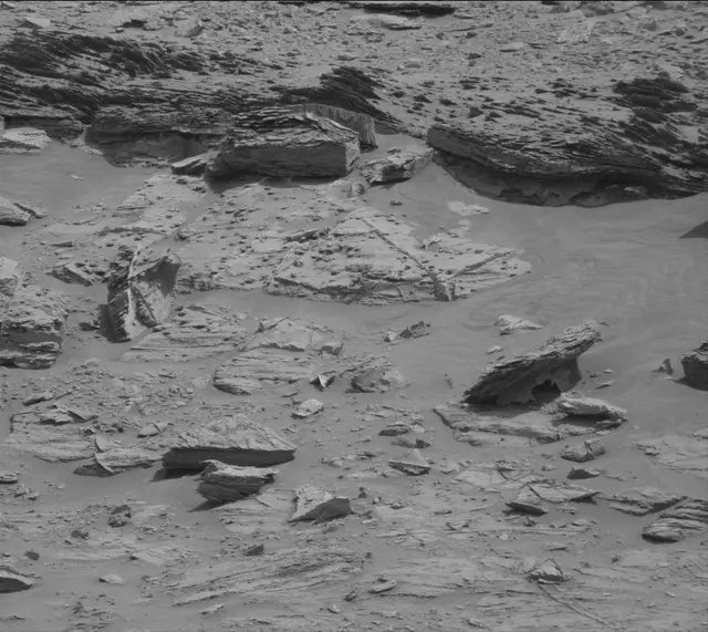 Sol 3383: Mast Camera (Mastcam)