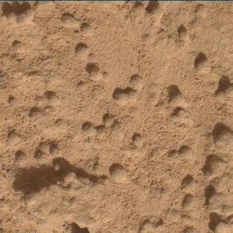 Sol 3383: Mars Hand Lens Imager (MAHLI)